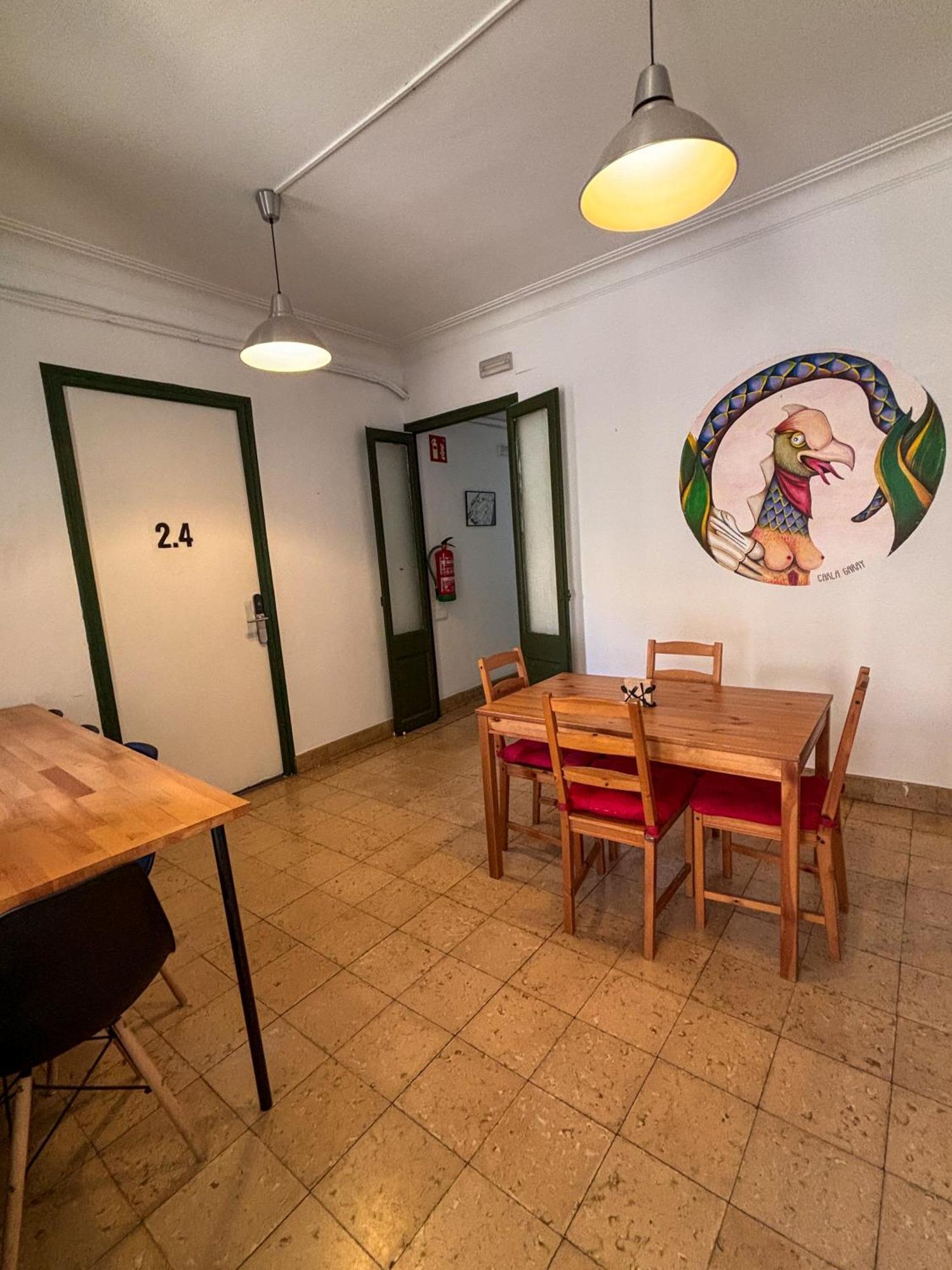 Tarragona Hostel Ngoại thất bức ảnh
