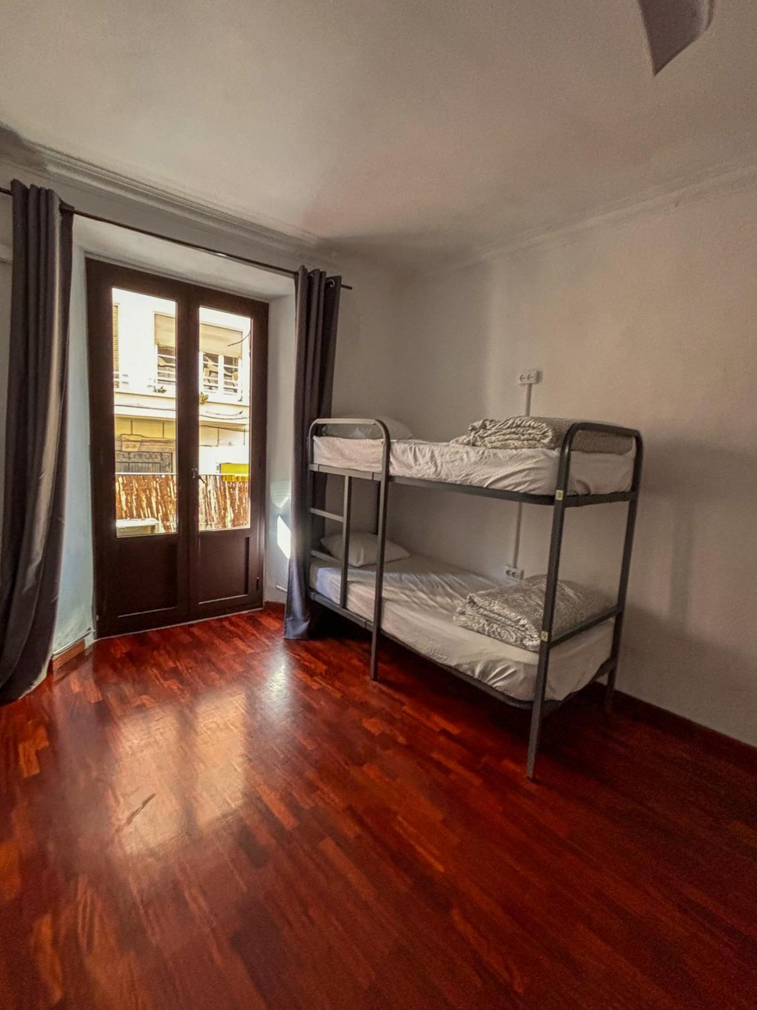 Tarragona Hostel Ngoại thất bức ảnh