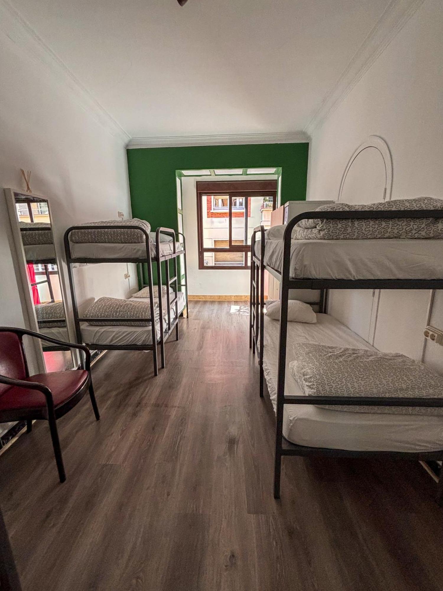 Tarragona Hostel Ngoại thất bức ảnh