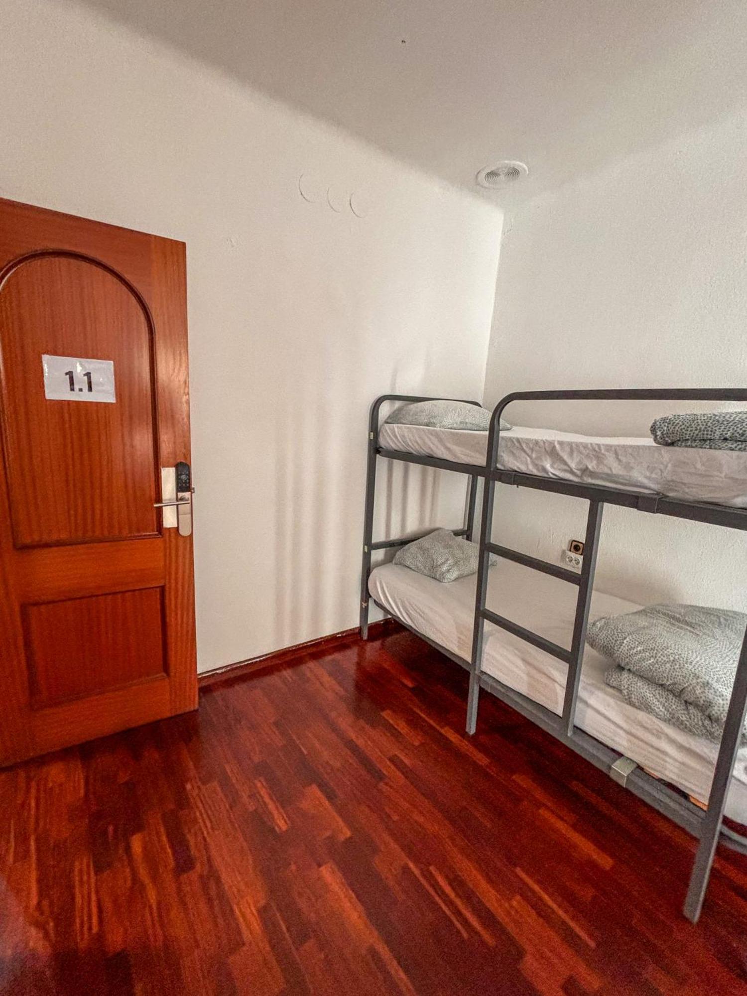 Tarragona Hostel Ngoại thất bức ảnh