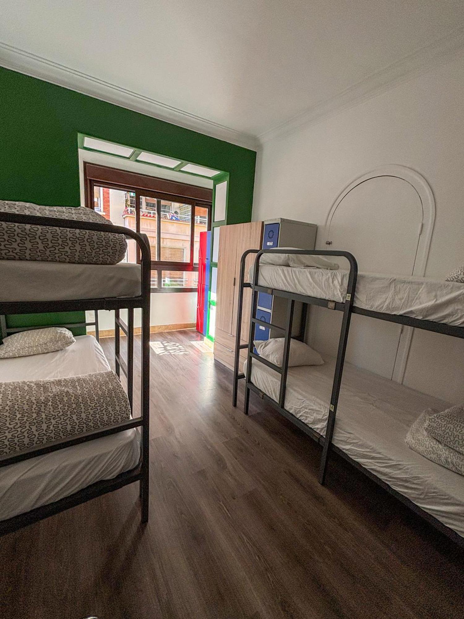 Tarragona Hostel Ngoại thất bức ảnh