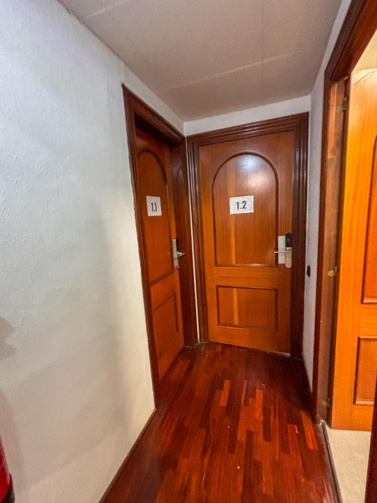 Tarragona Hostel Ngoại thất bức ảnh