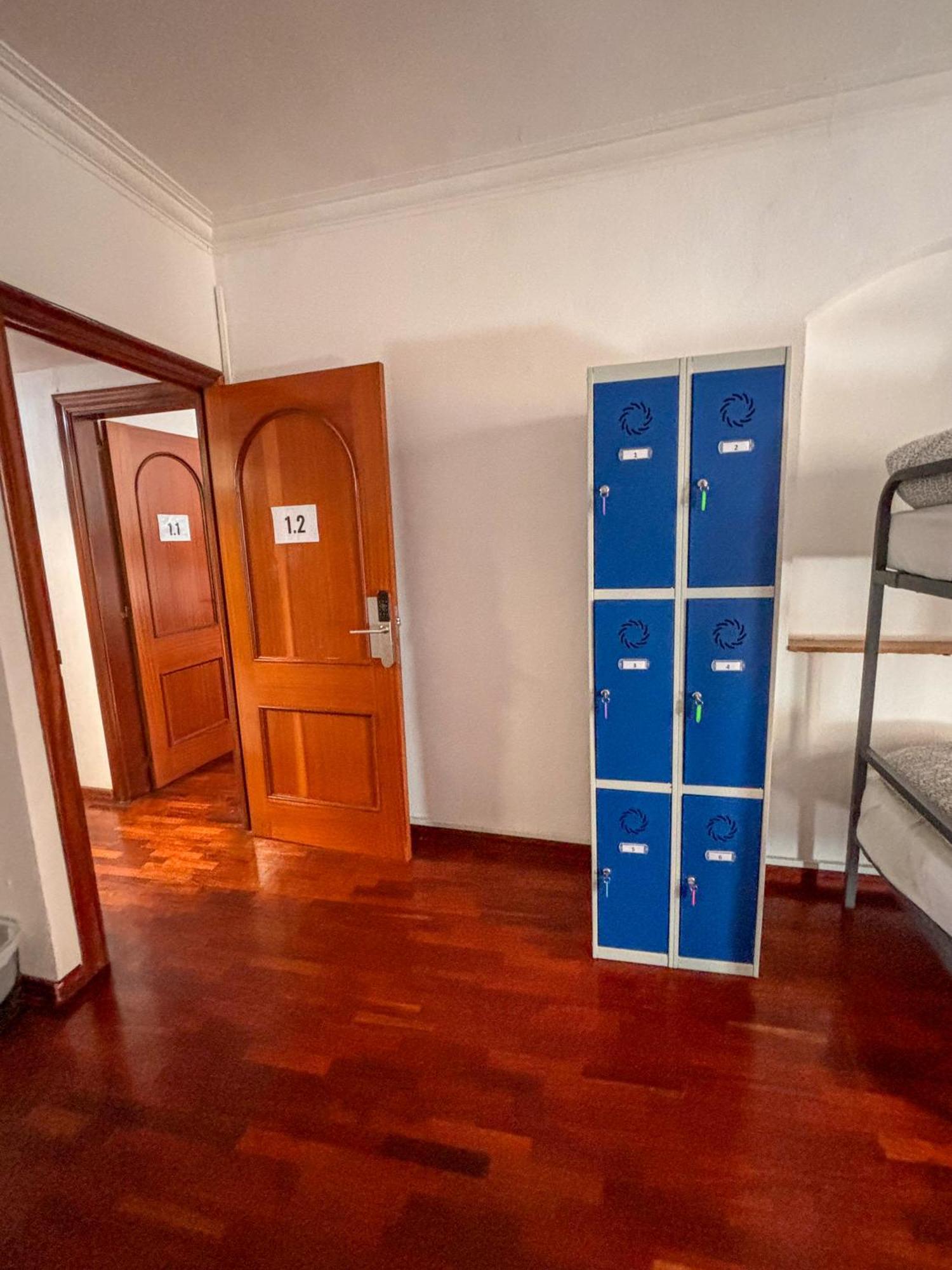 Tarragona Hostel Ngoại thất bức ảnh
