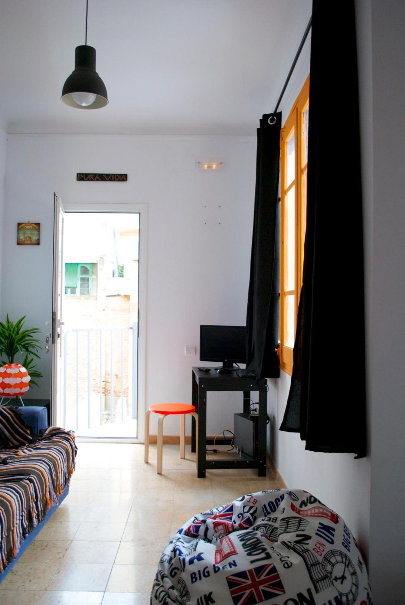 Tarragona Hostel Ngoại thất bức ảnh